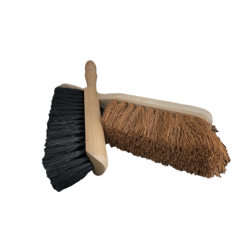 Handvegers en stoffers