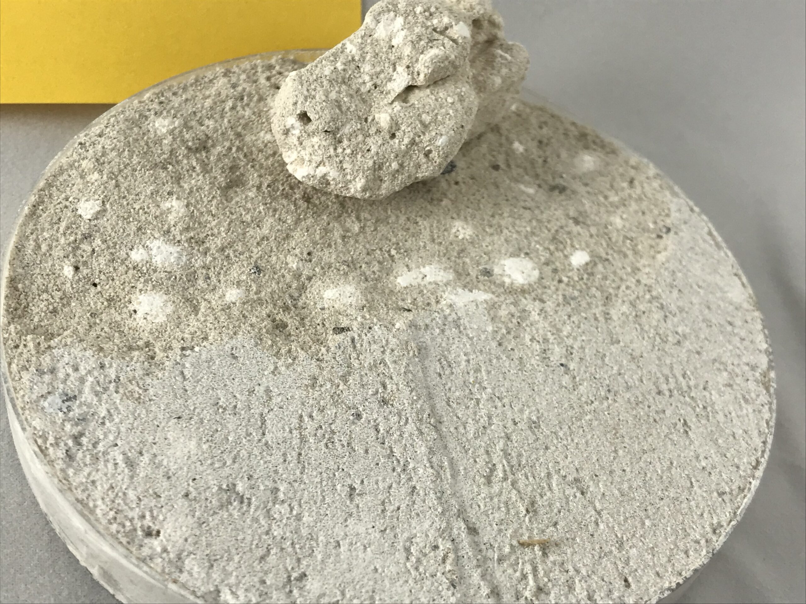 Duplicaat historische kalkpitten kalkmortel. Hot mixed Lime mortar, De Mortel Compagnie